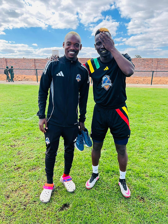 Malawian star explains Khama Billiat’s impact at Scottland FC in Zimbabwe