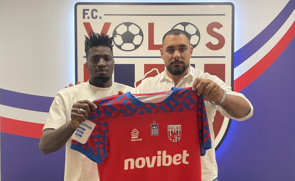 Super Eagles goalkeeper Adebayo Adeleye signs for Greek side FC Volos