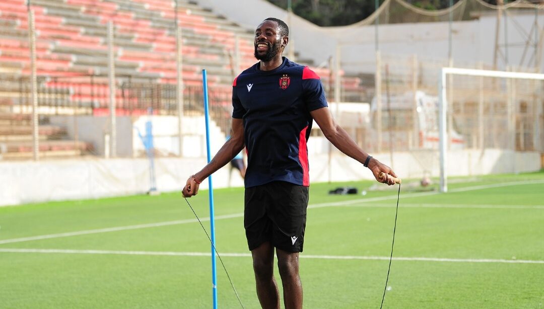 CS Sfaxien land experienced defender Kévin Mondeko