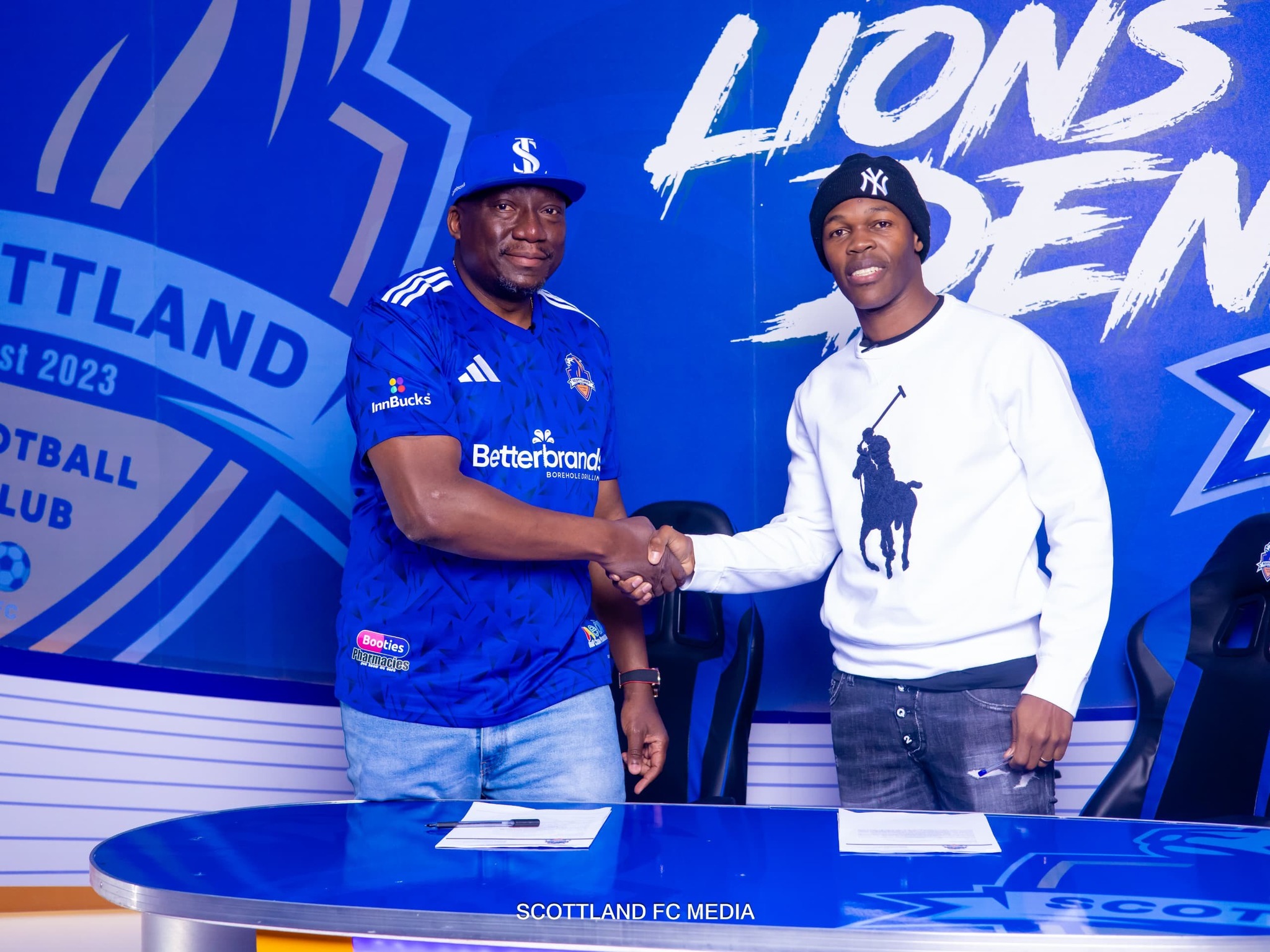 Ex-Chiefs posterboy Knowledge Musona signs for Zimbabwe rookies