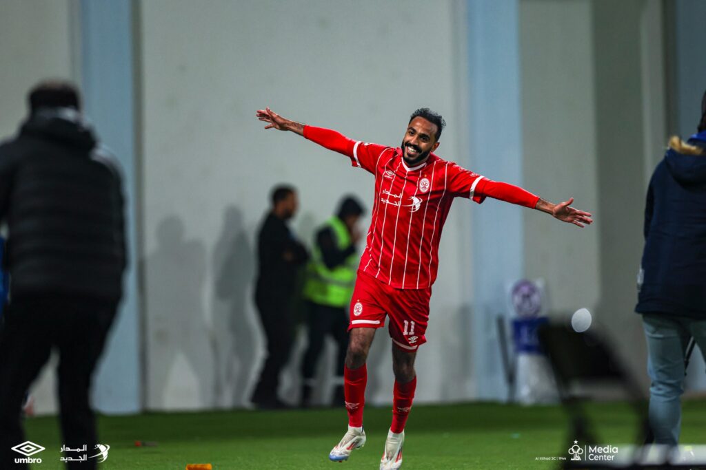 Al Qadsia SC boost attack with Egyptian forward Mahmoud Kahraba