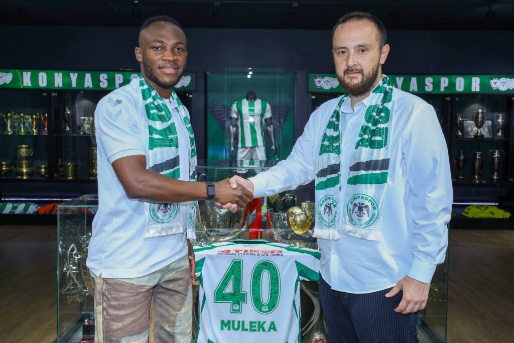 Jackson Muleka joins a new European club