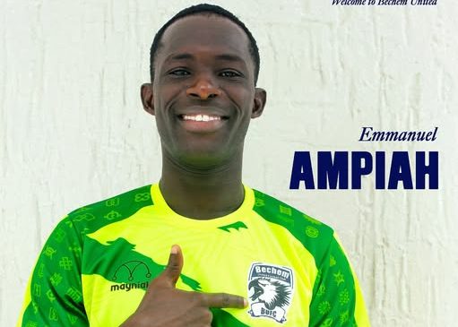 Former Rivers United defender Emmanuel Ampiah joins Bechem United