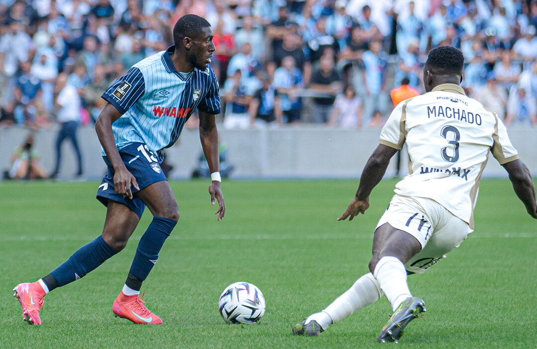 Africans abroad: Emmanuel Yeboah powers Halmstads BK to a big win over Elfsborg