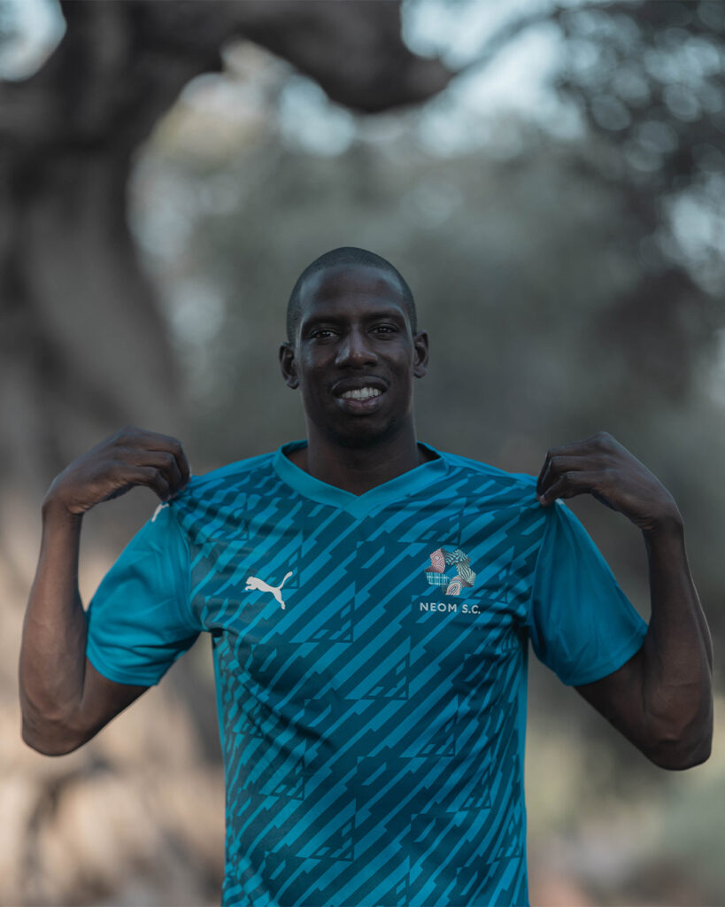 Le vétéran de Premier League Abdoulaye Doucouré rejoint le club saoudien NEOM FC