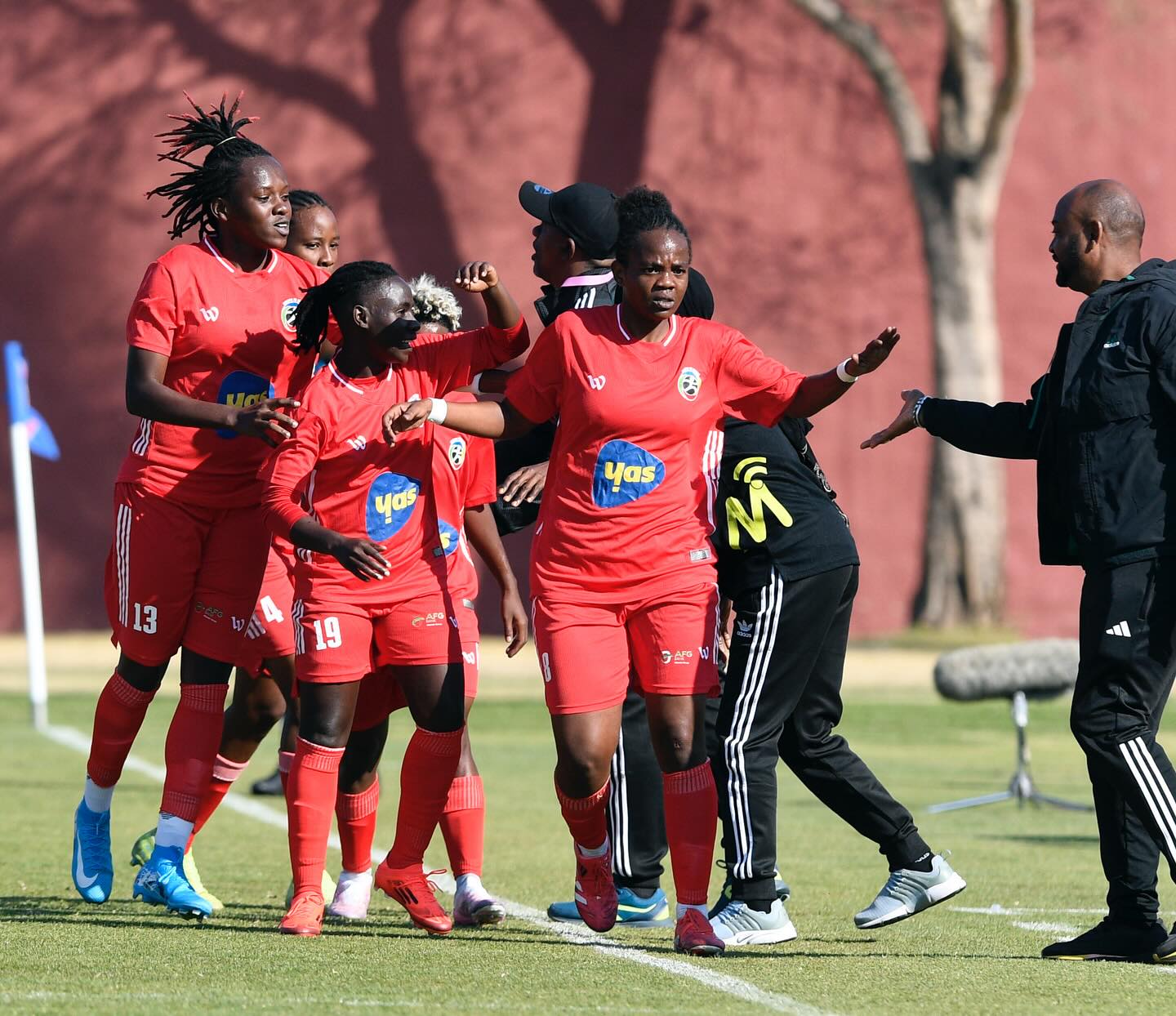 CAFWCL COSAFA Qualifying: Mocambique’s equalizer leaves Group C open, Buffaloes bounce back