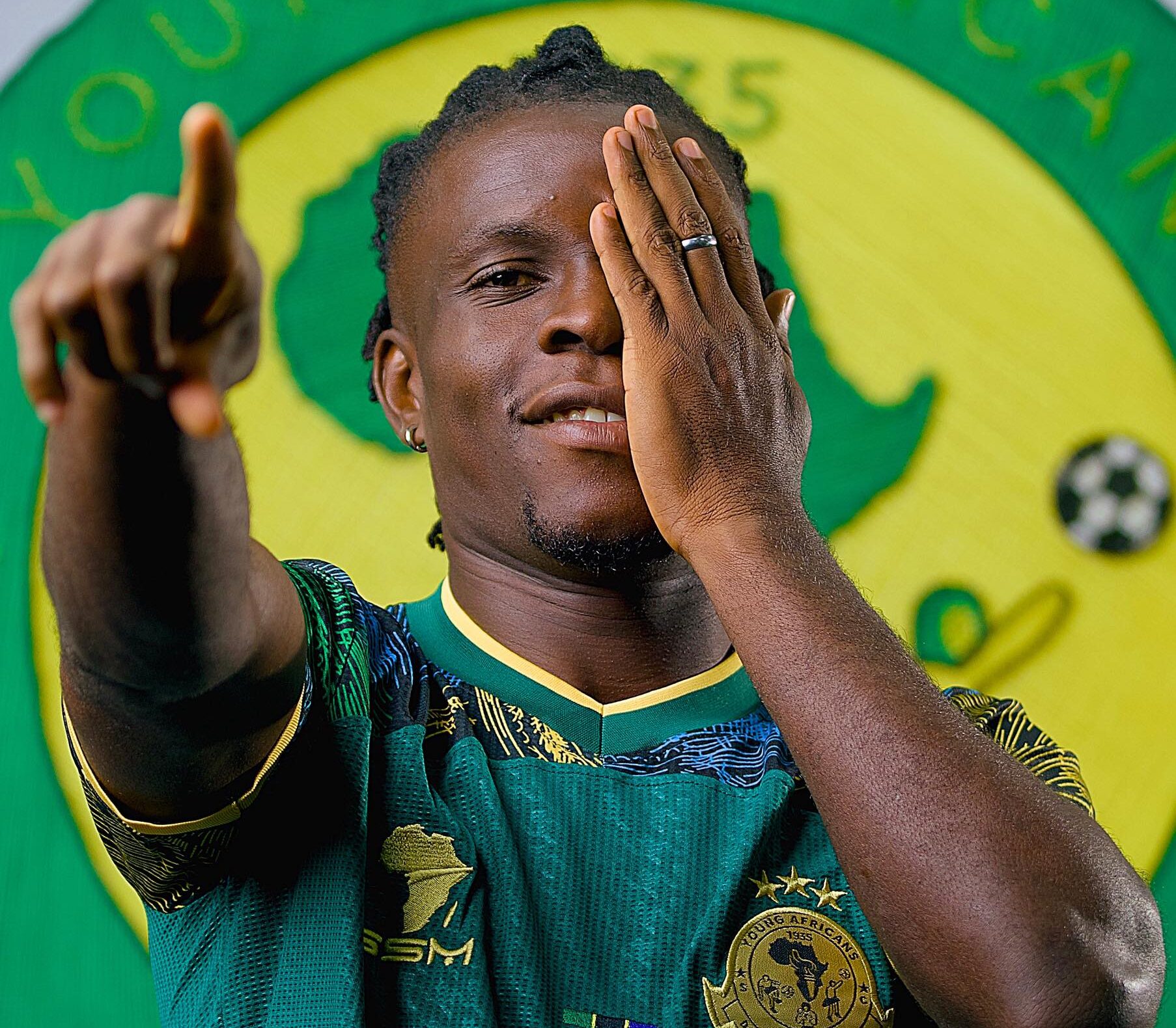 Célestin Ecua latest to sign for Young Africans after leaving Zoman FC