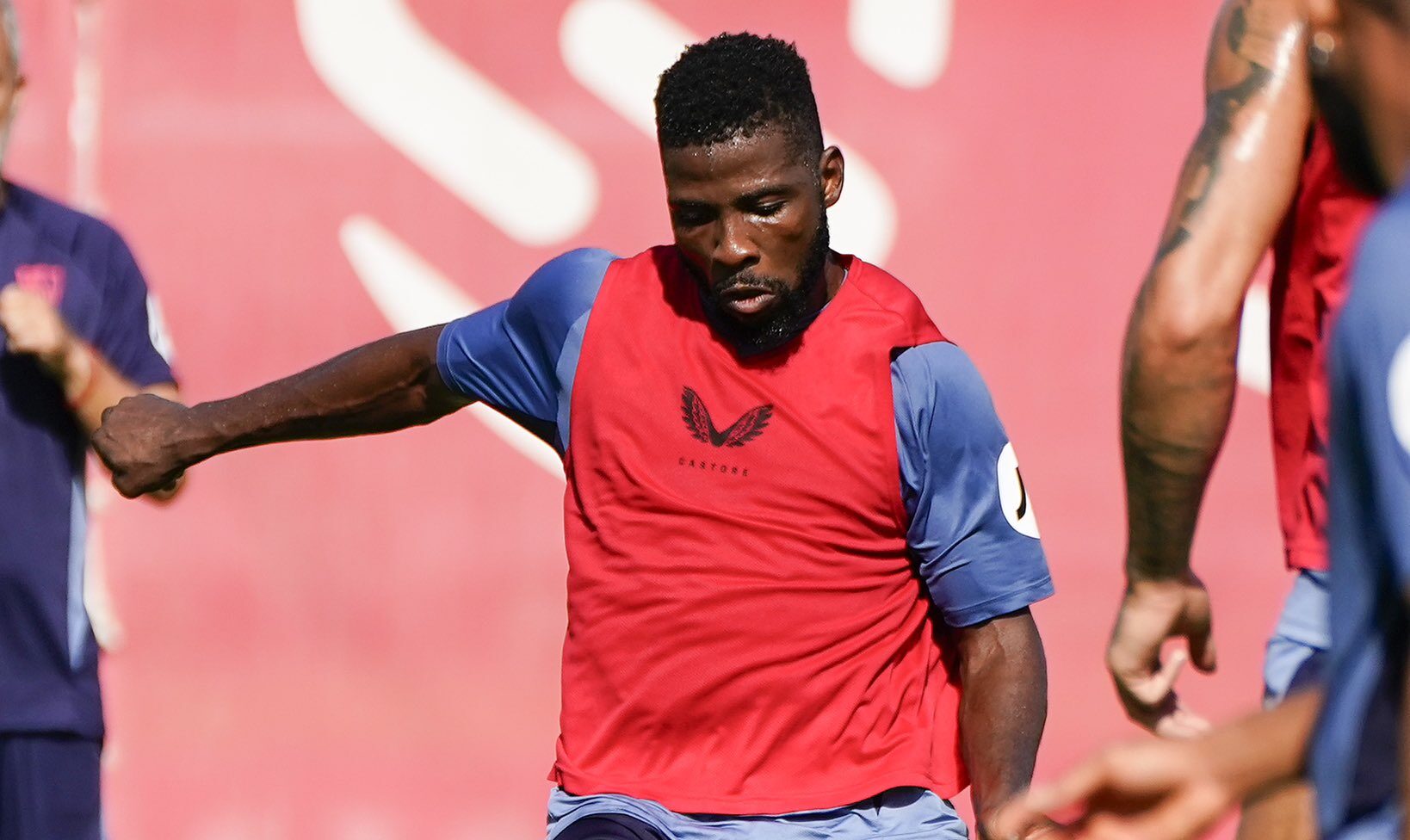 Kelechi Iheanacho yet to be registered by Sevilla ahead of new season