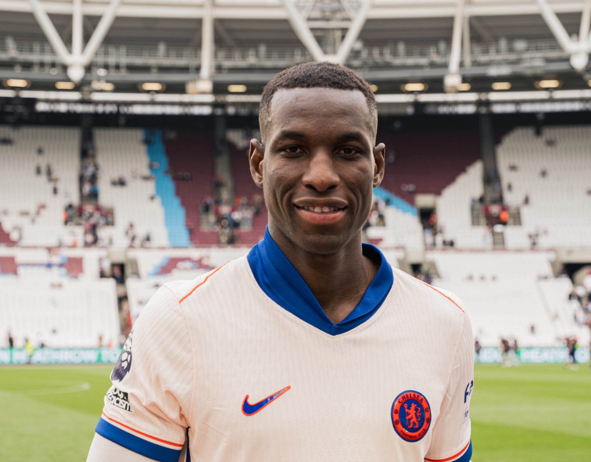 Chelsea offers Nicolas Jackson to European clubs