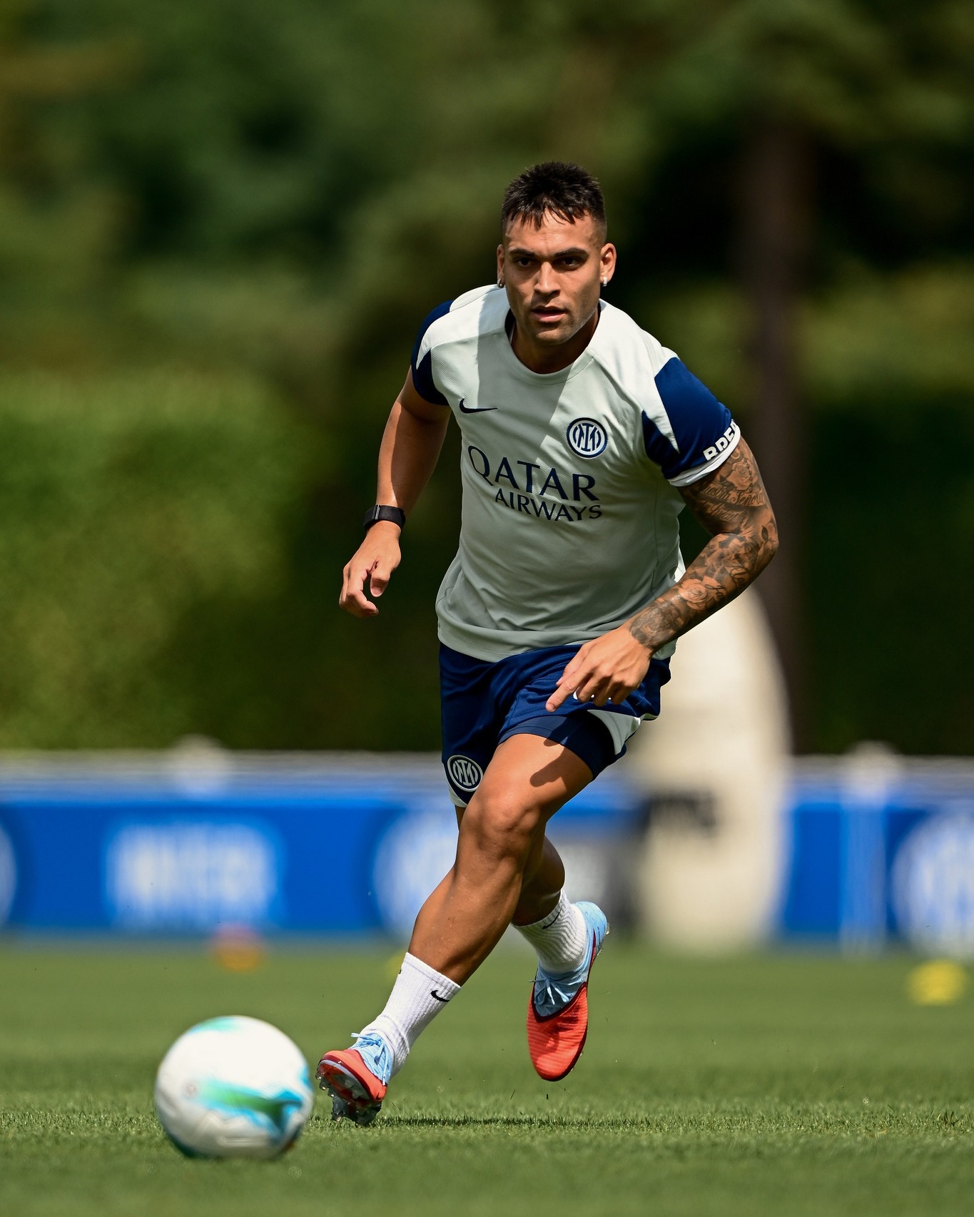 Ballon d’Or: Lautaro Martinez names Hakimi and Salah among contenders