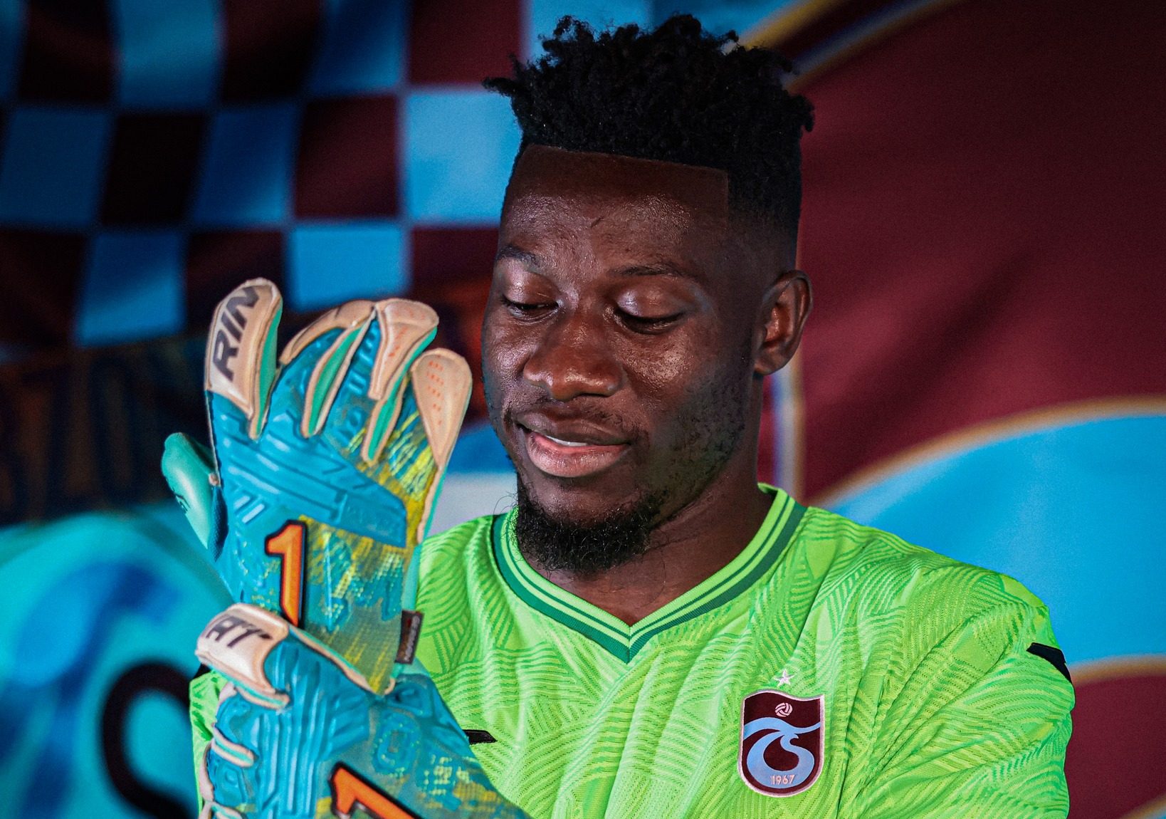 Andre Onana: Manchester United send message