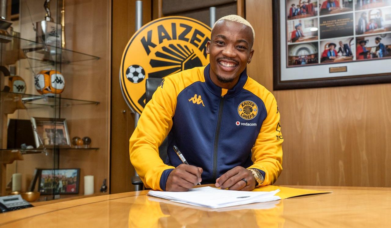 Khanyisa Mayo speaks out on move to Kaizer Chiefs