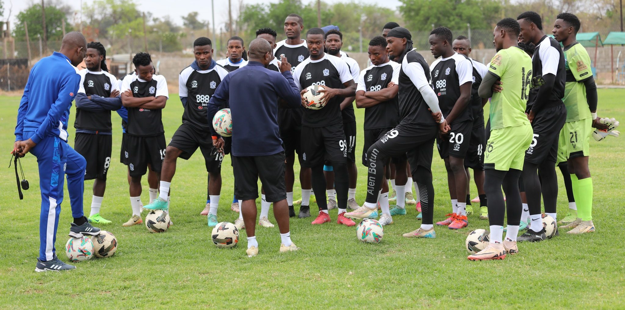 CAFCC: Mighty Wanderers jet into Botswana, wary of Jwaneng Galaxy