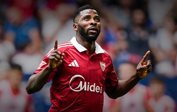 Sevilla confirm parting ways with Nigeria forward Kelechi Iheanacho