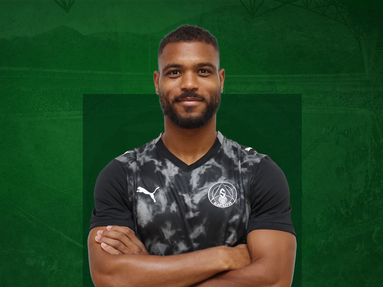 Steve Mounié rejoint officiellement Alanyaspor