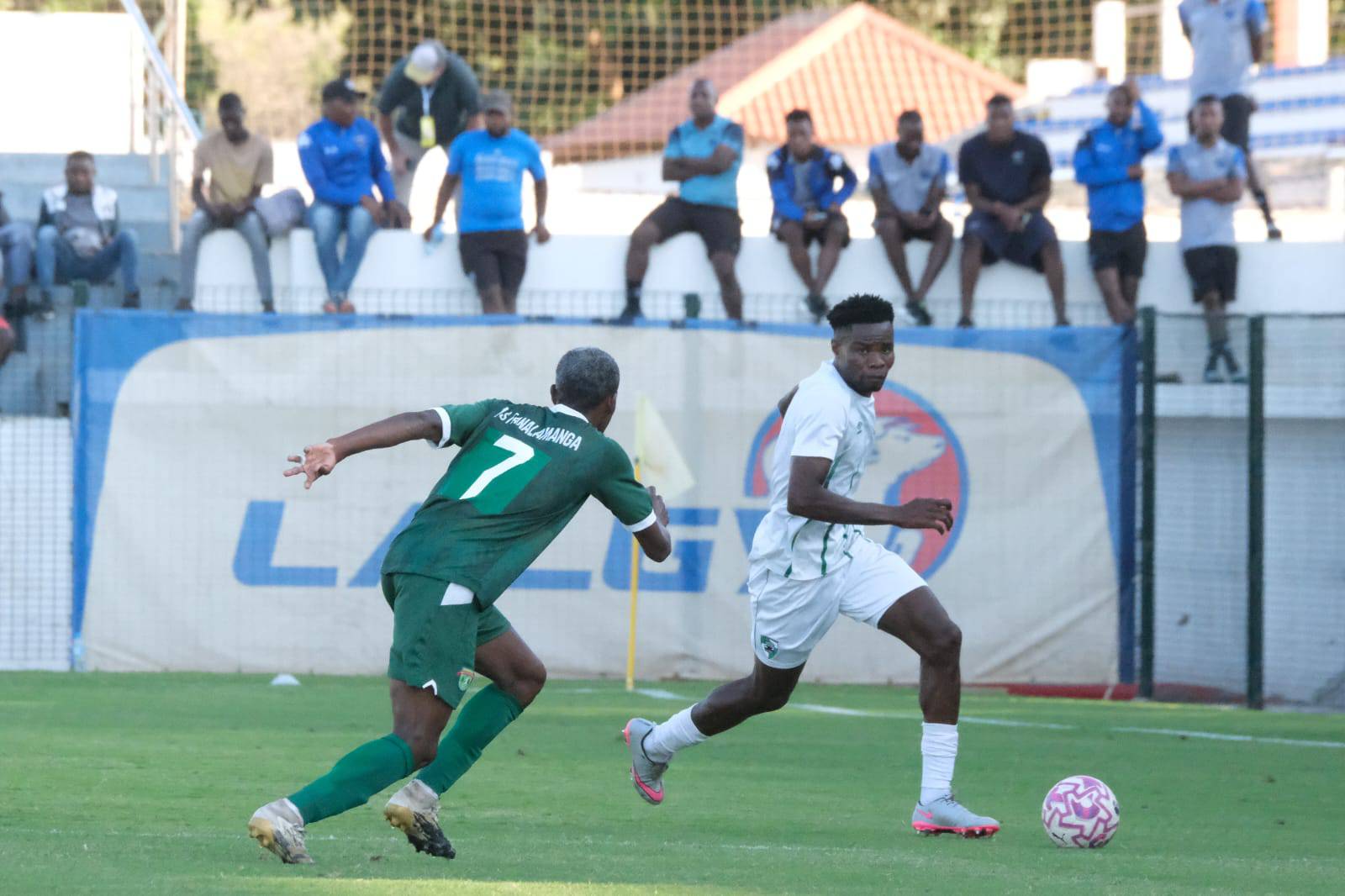 CAF Confederation Cup: Ferroviario Maputo advance in dramatic fashion