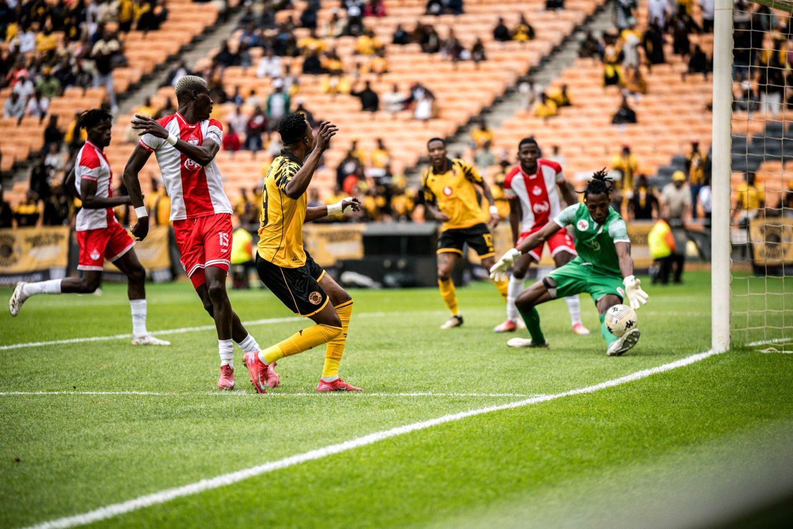 CAF Confederation Cup: Kaizer Chiefs stay calm to advance via penalties