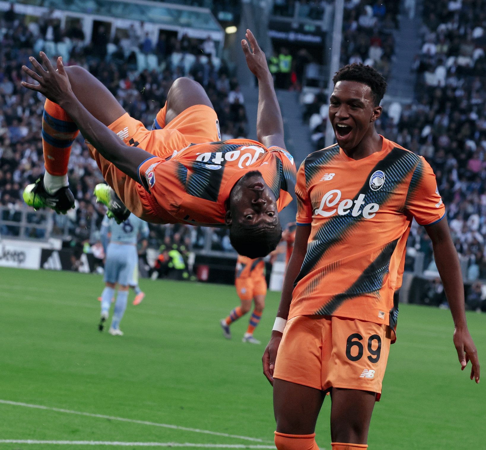 Kamaldeen Sulemana scores as Atalanta hold on for point at Juventus