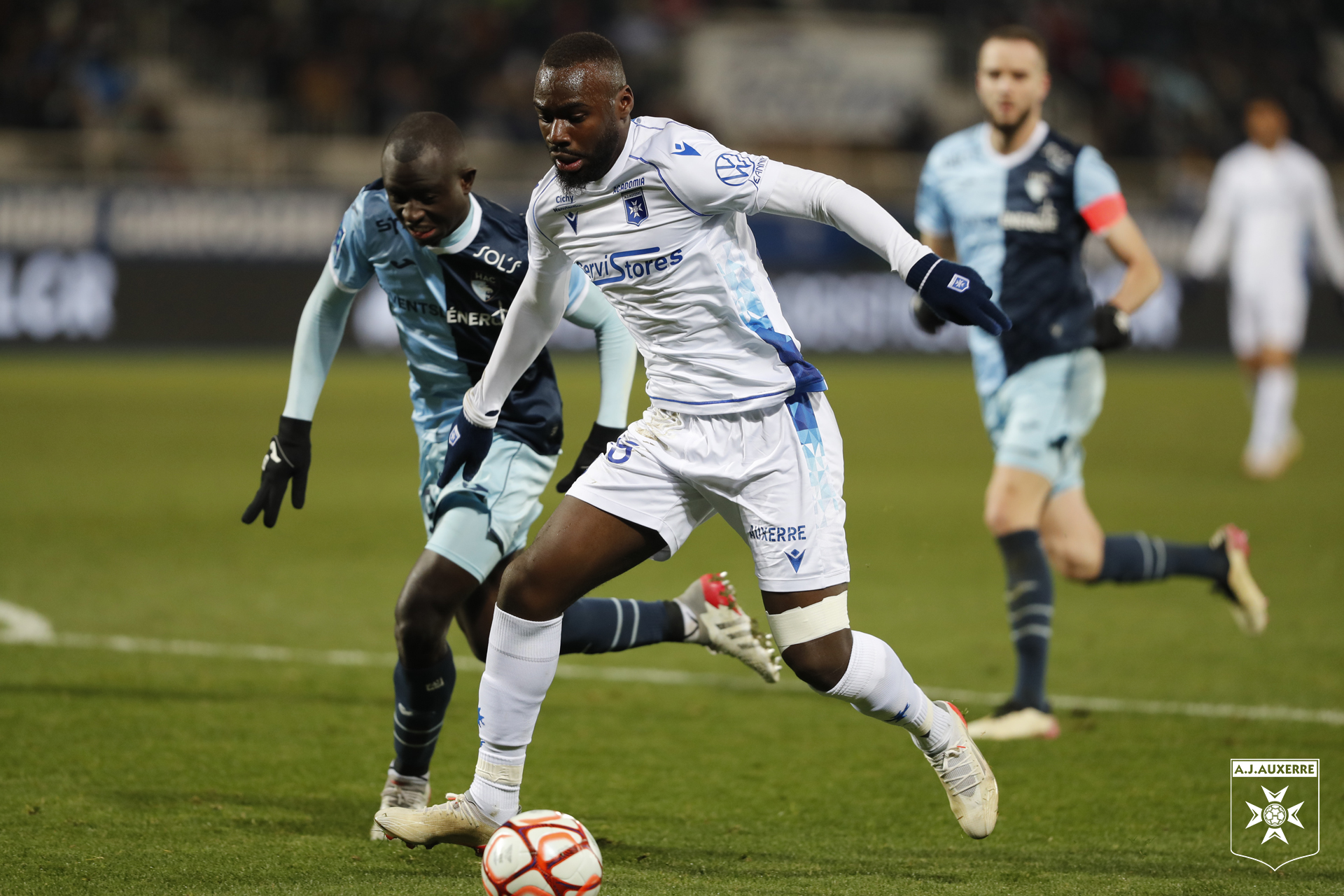 RC Lens sporting director slams Auxerre after failed Lassine Sinayoko transfer