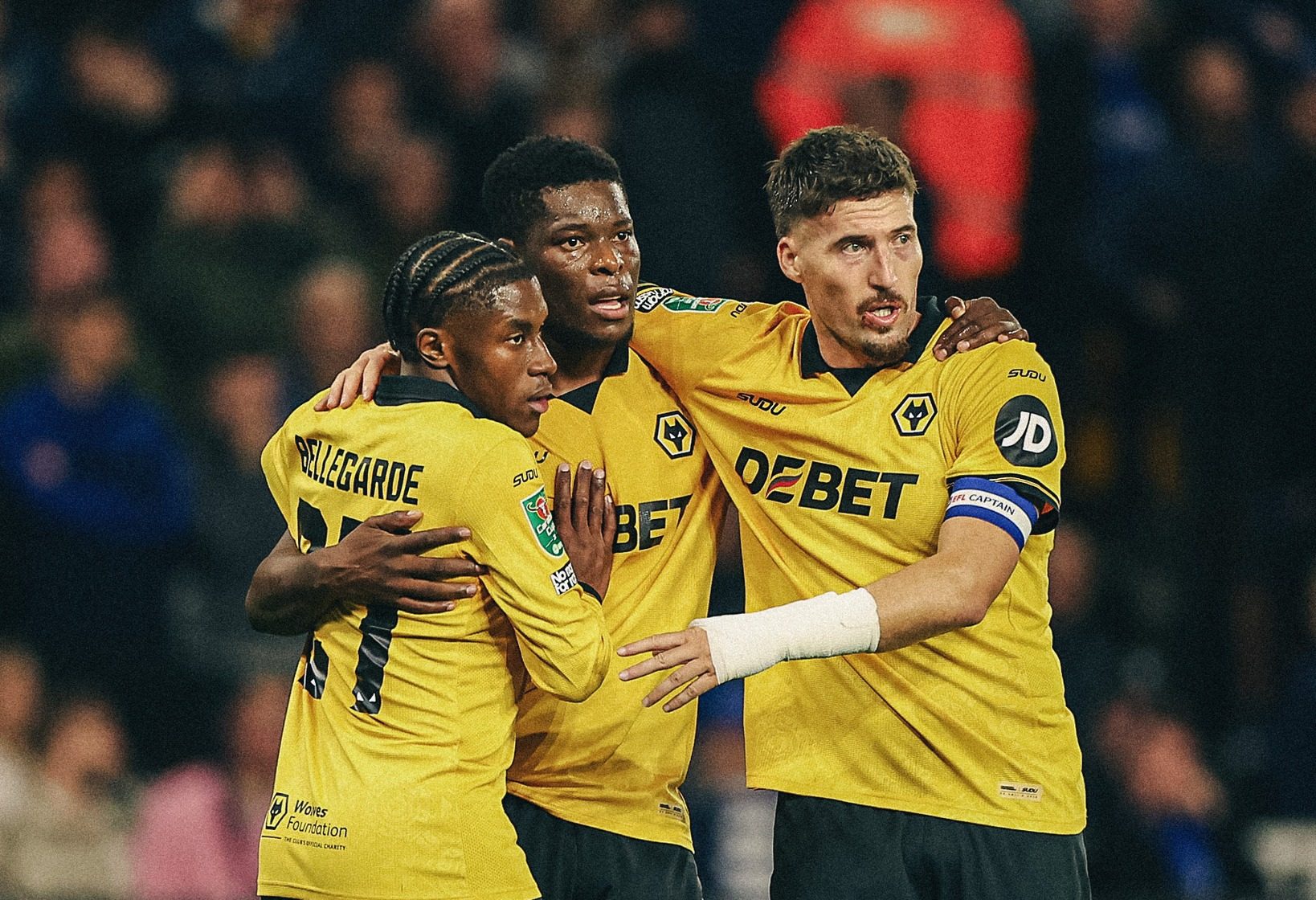 Arokodare and Munetsi score in Wolves’ Carabao Cup victory