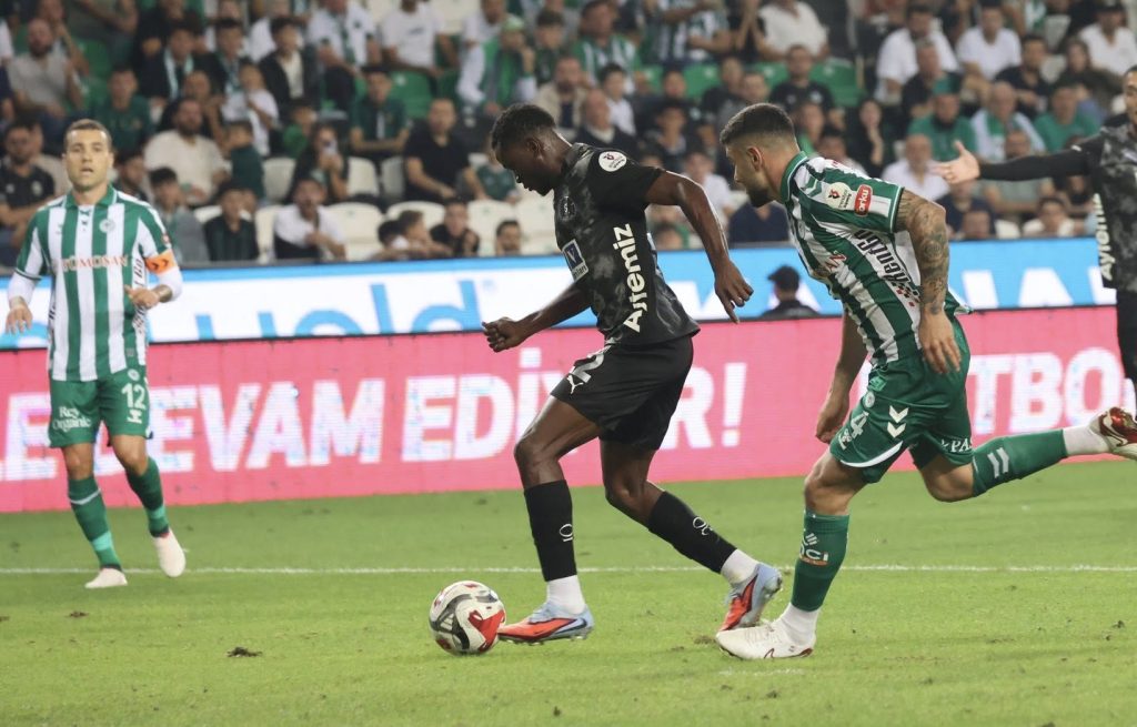 Uchenna Ogundu propels Alanyaspor to Super Lig victory