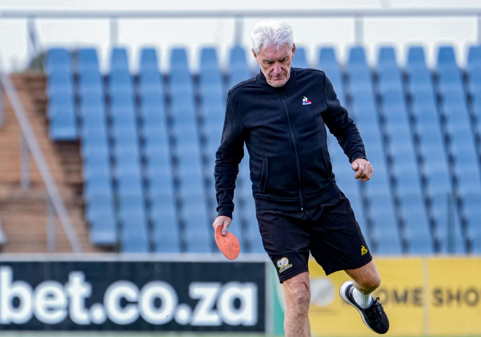 Broos admits defensive conundrum ahead of Rwanda clash
