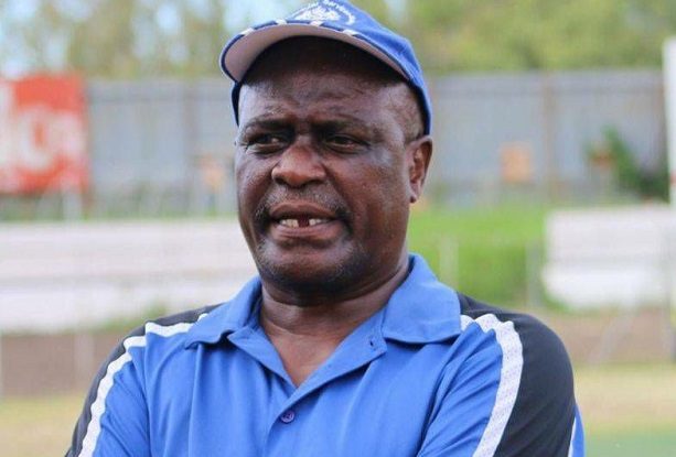 Young Africans honour Kaizer Chiefs legend Chamangwana
