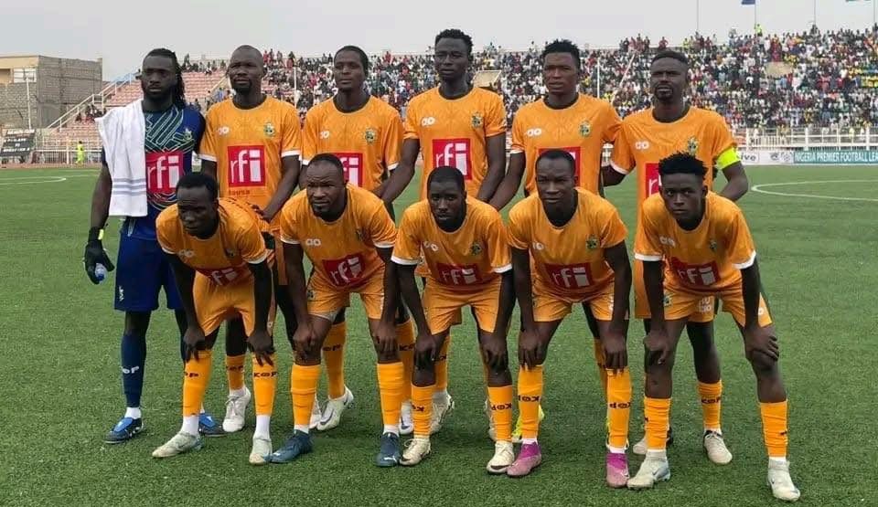 Ahmed Musa apologises for Kano Pillars fans violent misconduct after draw