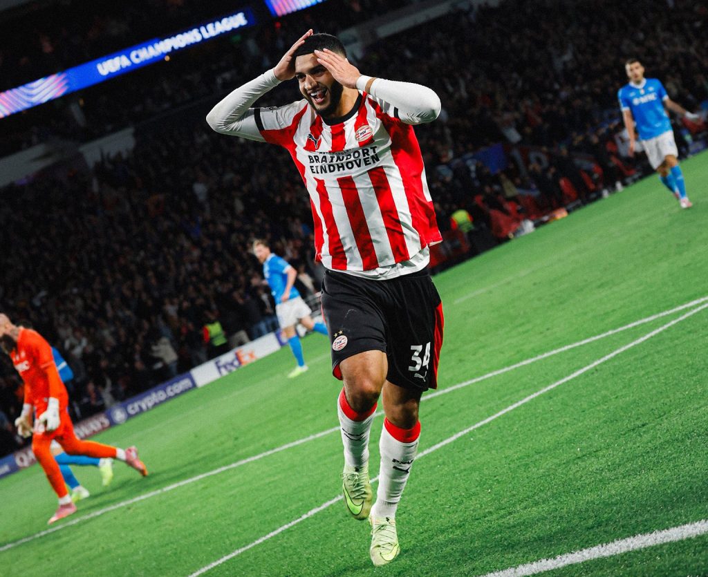 Le PSV Eindhoven écrase Naples (6-2) avec un festival marocain signé Saibari et Driouech