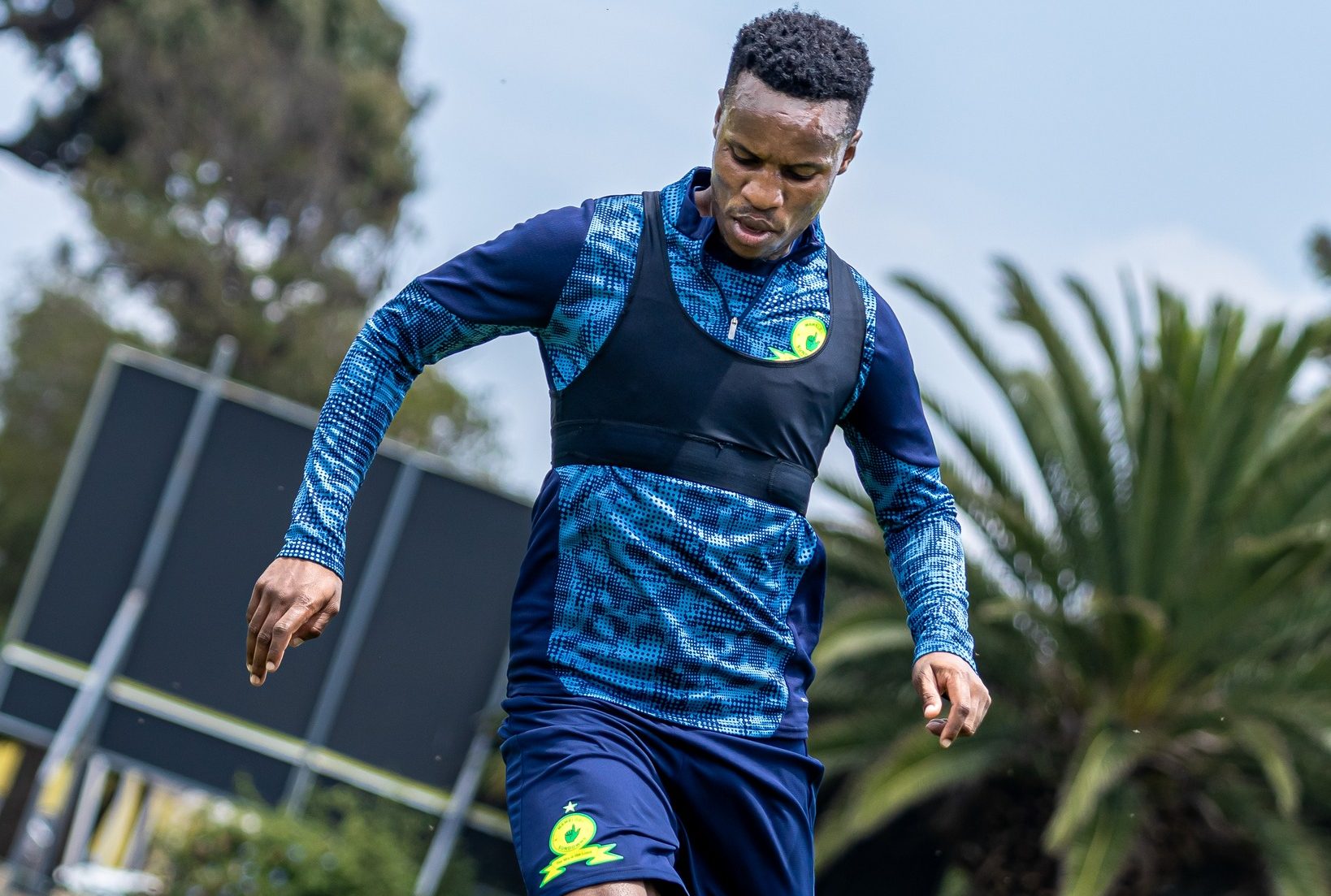 Cardoso provides update on Themba Zwane ahead of Pirates tie