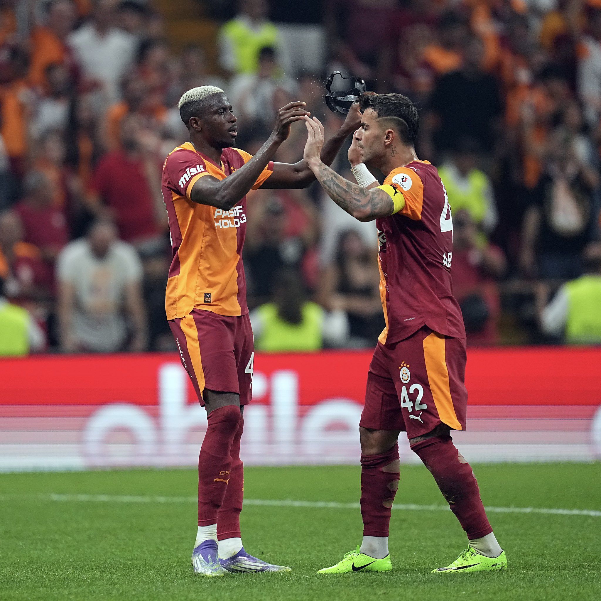 Gary Lineker apologises to Victor Osimhen over unverified allegations