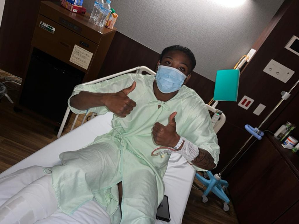 Ghana midfielder Abu Francis undergoes successful surgery