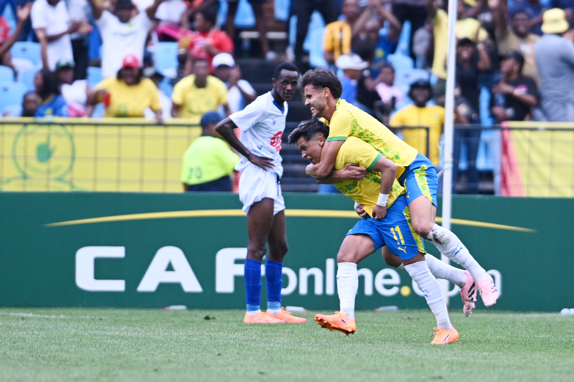 Mamelodi Sundowns domine le FC Saint-Eloi Lupopo en Ligue des Champions CAF