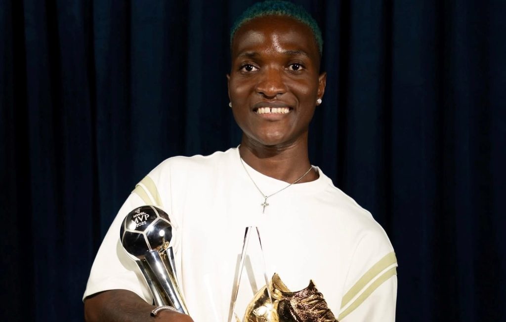 Malawian Temwa Chawinga celebrates dream USA award