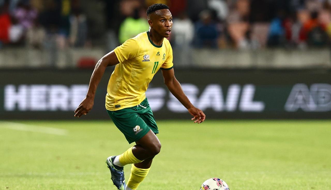 AFCON dreams fading? Broos delivers grim update on Themba Zwane