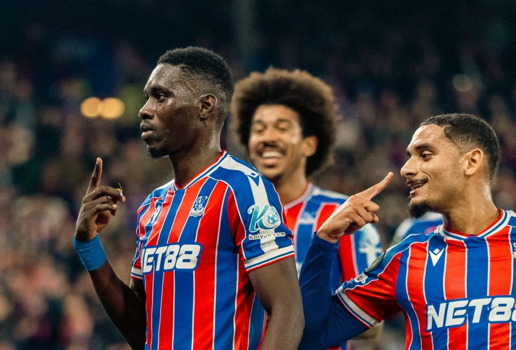 Conference League: Ismaila Sarr double lifts Palace