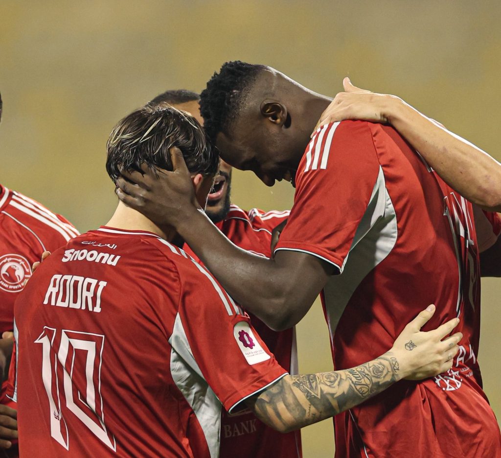 Olunga and Bounedjah continue strong form in Qatar