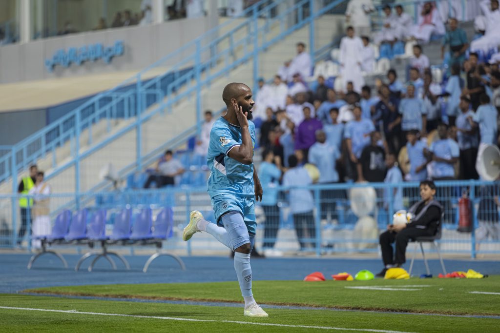 Youssouf M’Changama scores first goal for Al Batin with trademark free kick