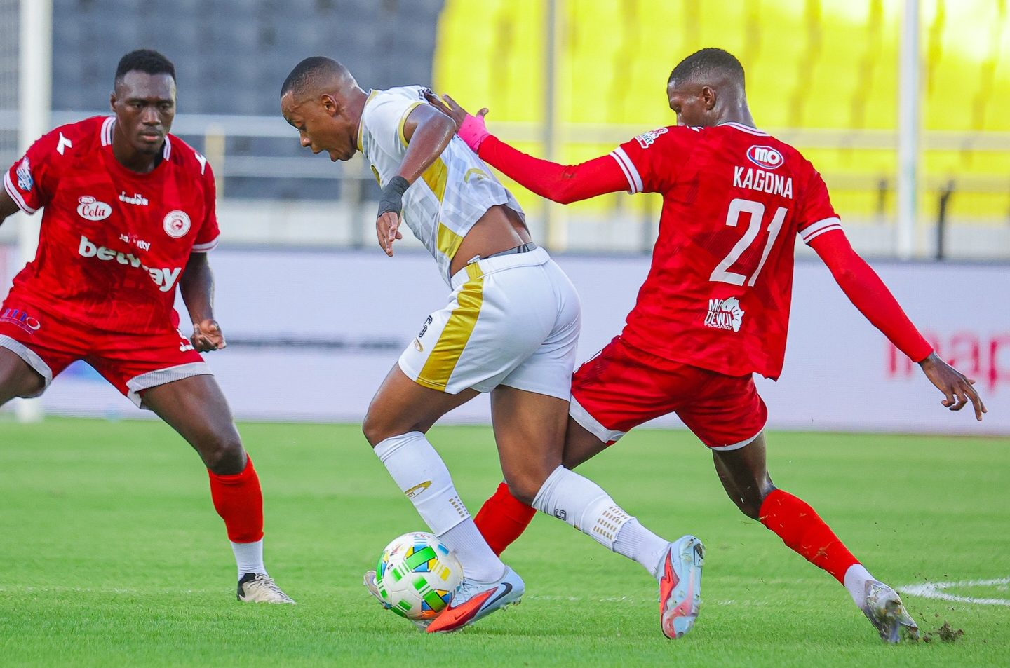 Matola blames Simba SC defeat to Azam FC on lapse of concentration