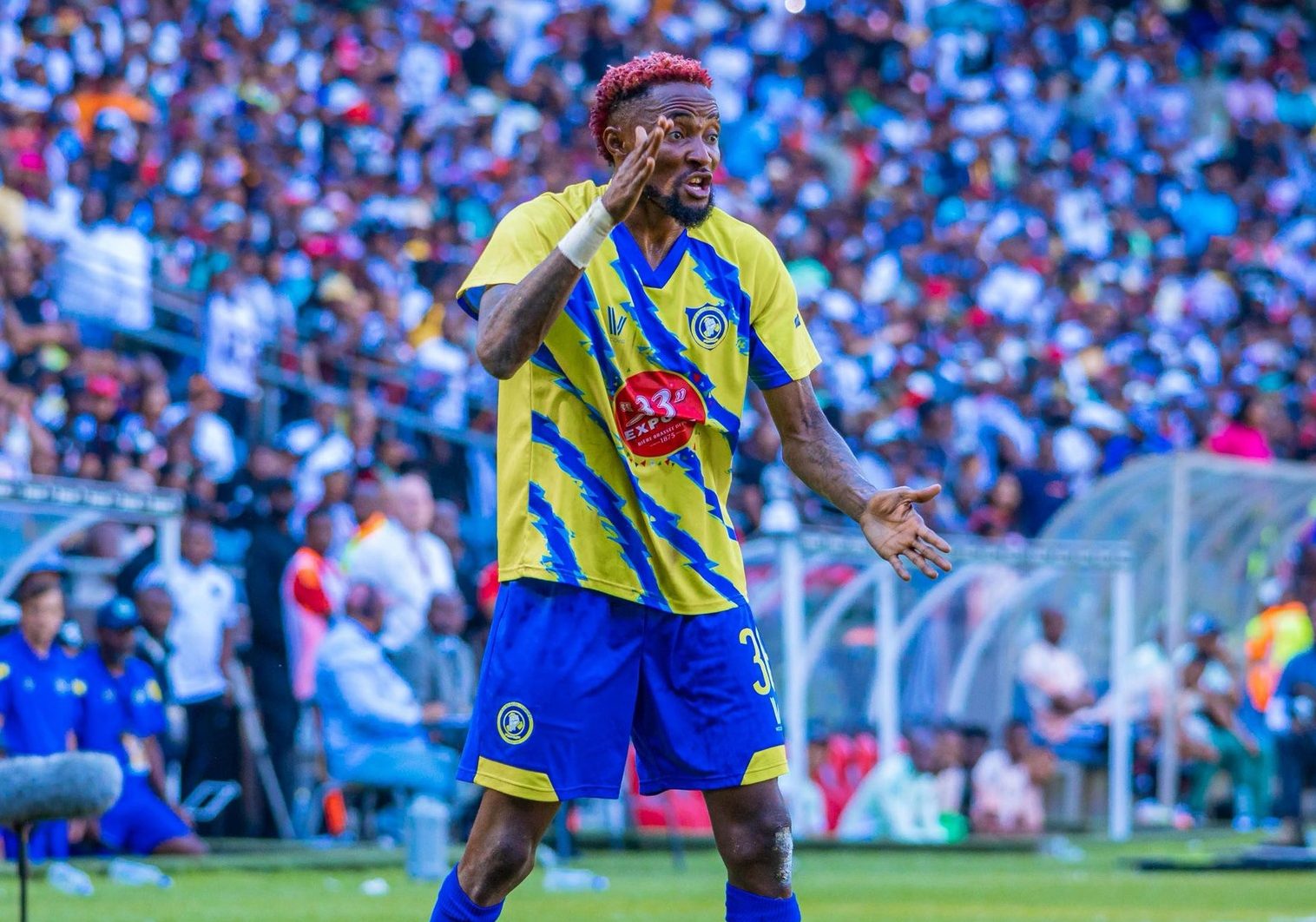 Showman Mukoko back for Sundowns opponents