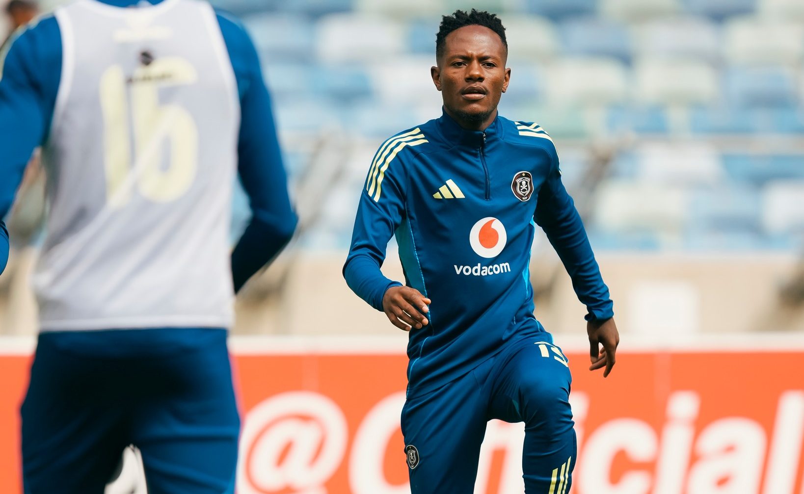 Orlando Pirates midfielder honoured: Former club retires his jersey