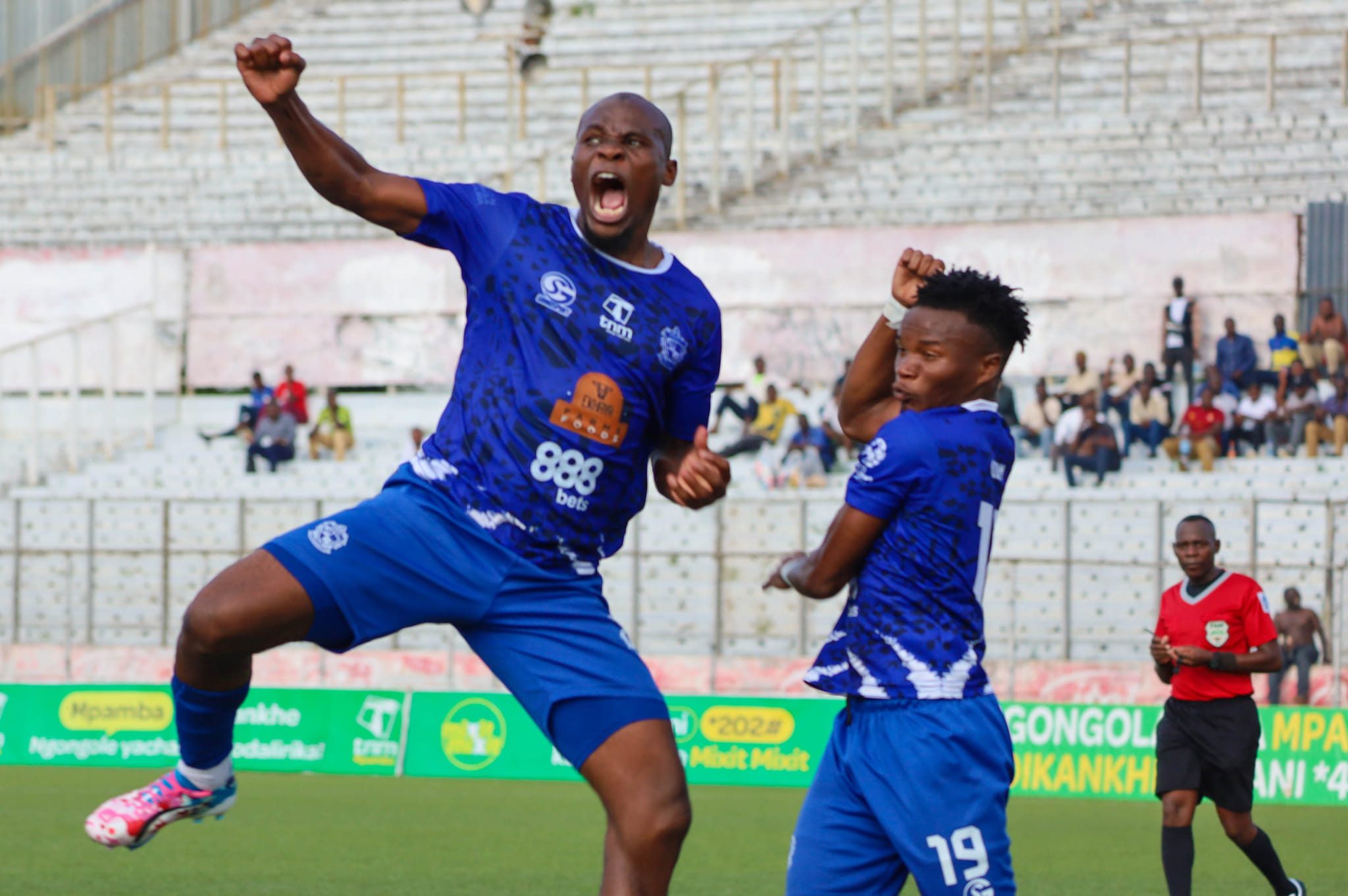 Malawi: Wanderers defeat Karonga, edge closer to title