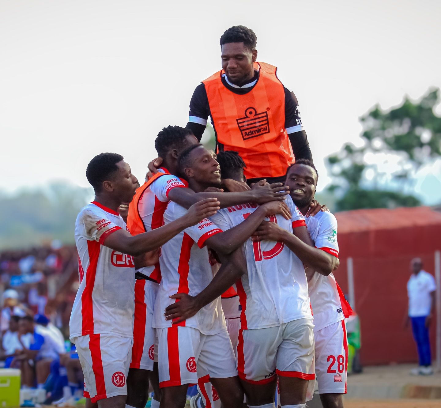 Malawi: Leaders Big Bullets go three clear