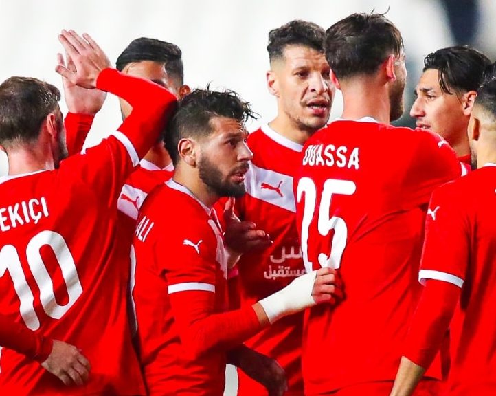Algeria Cup: CR Belouizdad and USM Alger advance