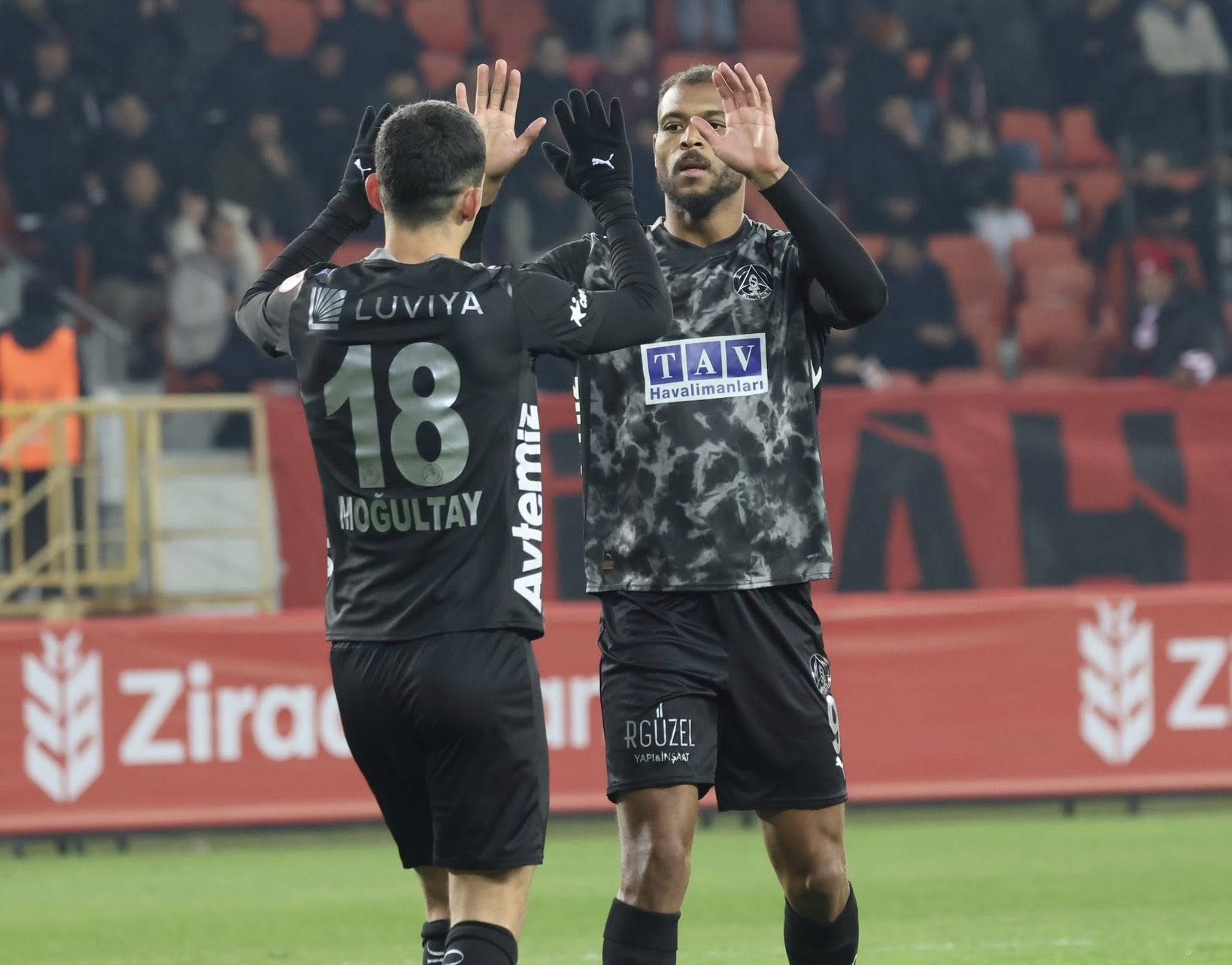 Steve Mounie scores four for Alanyaspor in cup thrashing