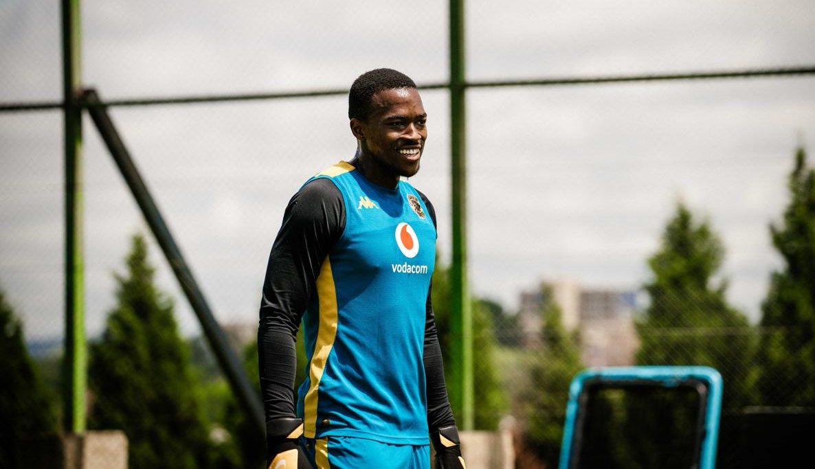 Kaizer Chiefs send Bontle Molefe out on loan