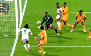 CAN 2025 : La Côte d’Ivoire file en quarts avec autorité face au Burkina