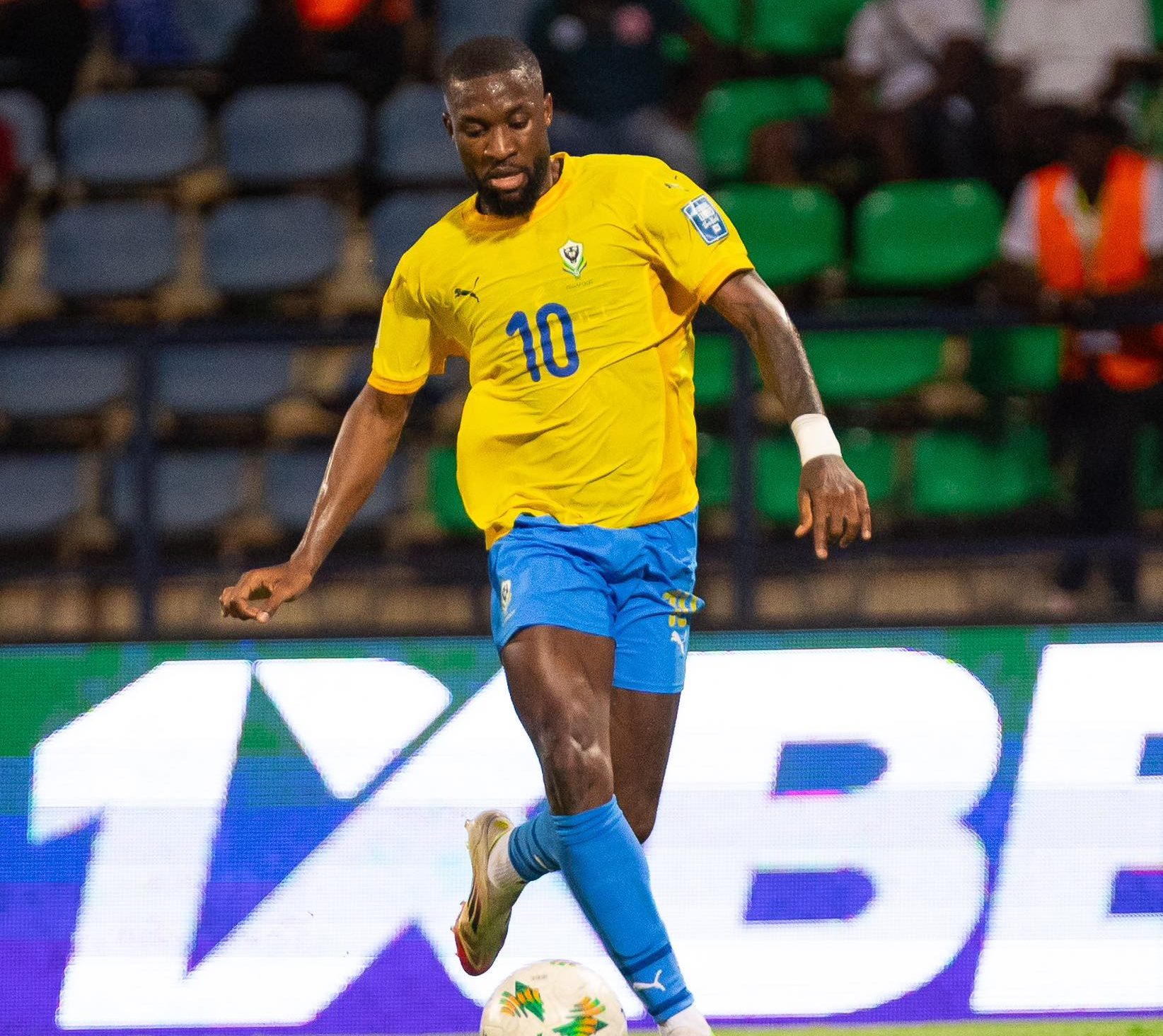 Shavy Babicka joins Süper Lig strugglers on loan