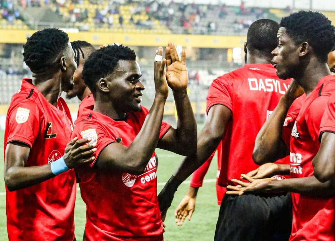 Uganda Premier League: Express end slump, Vipers go top