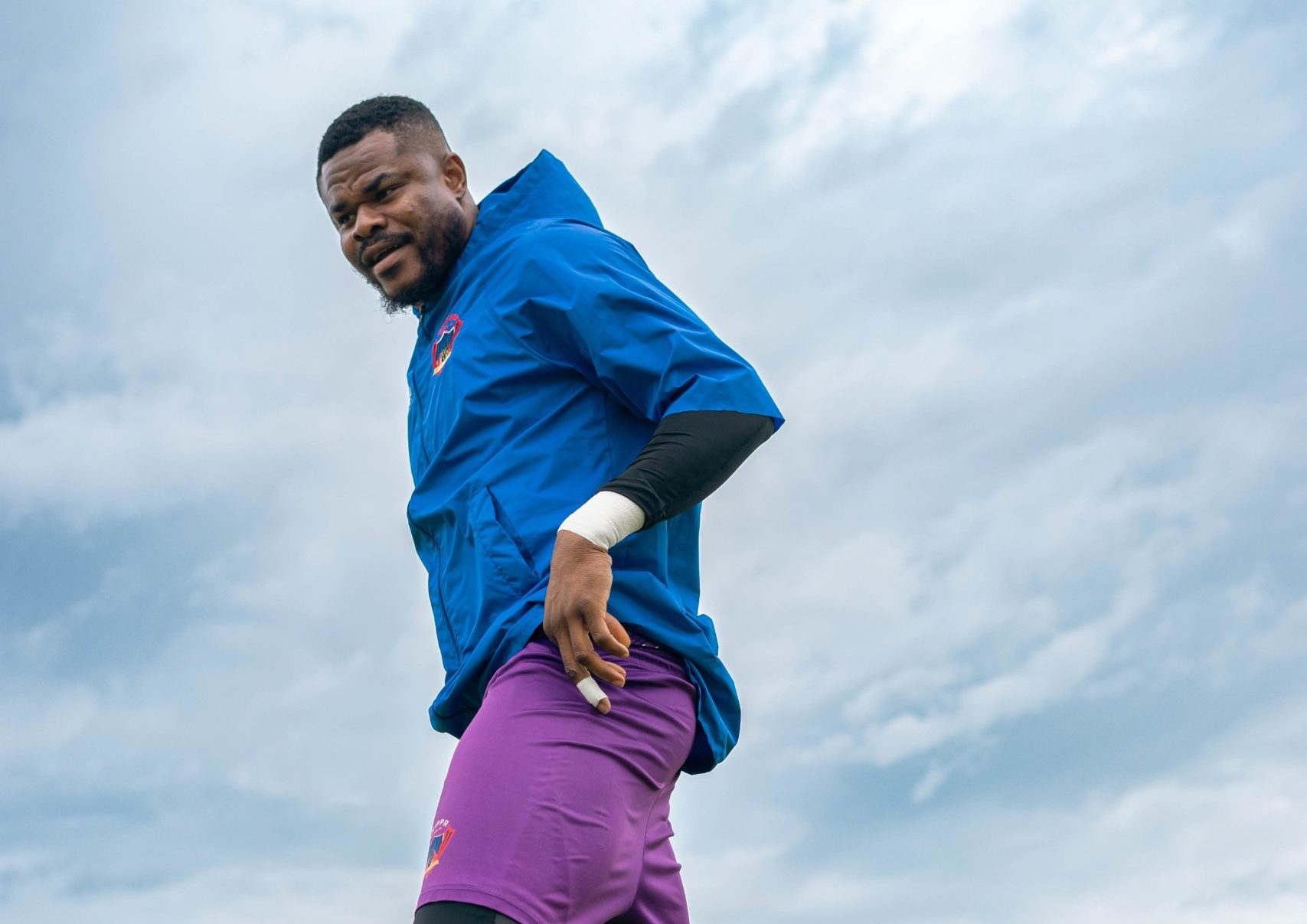 Simba SC frontrunners to sign Nigerian keeper Nwabali?